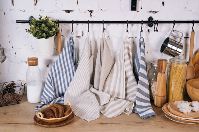 Ditch the Disposables: The Environmental Benefits of Using Reusable Towels in the Kitchen